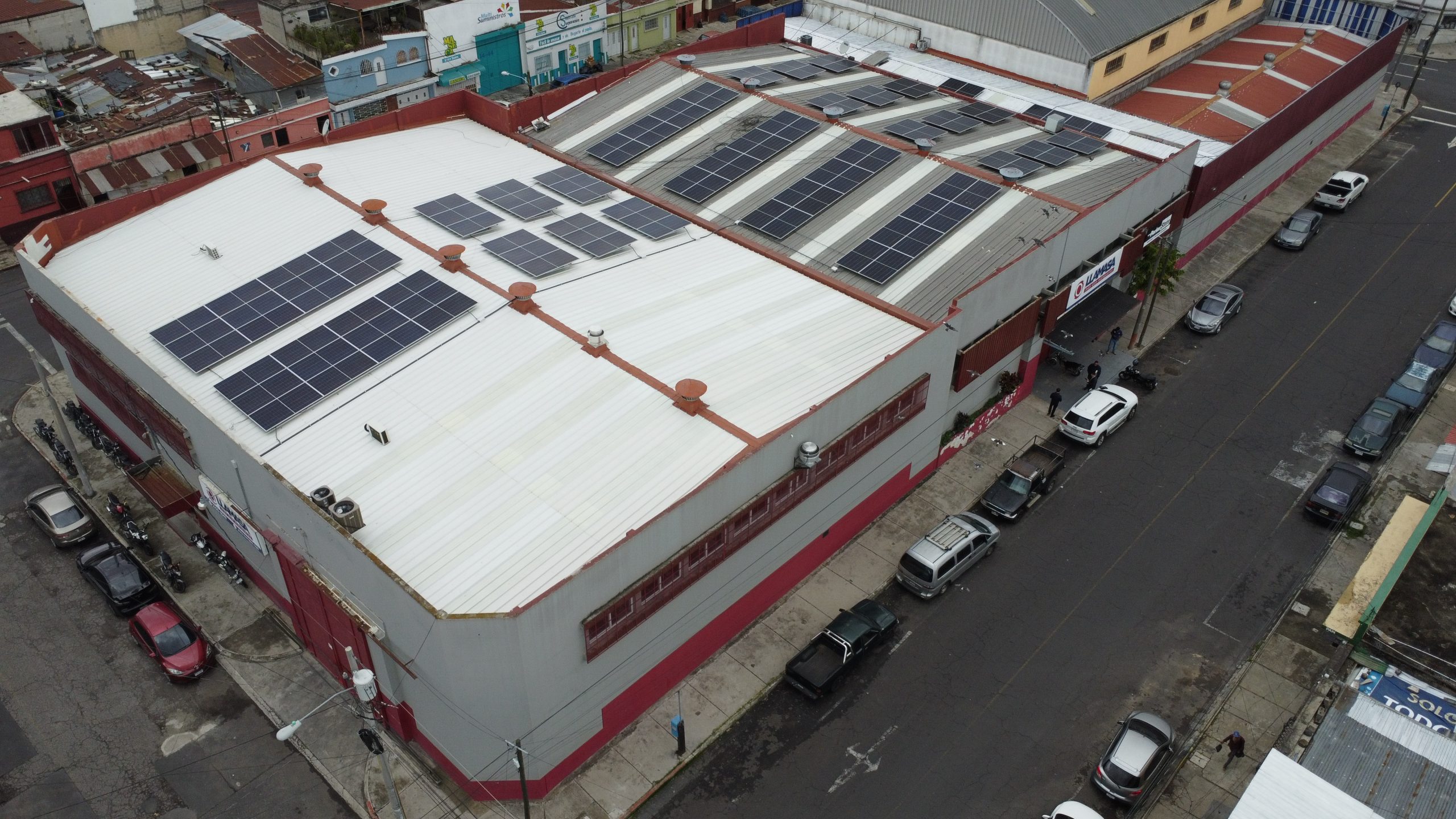 Llamasa, Zona 12 Paneles Solares Ecolumen 