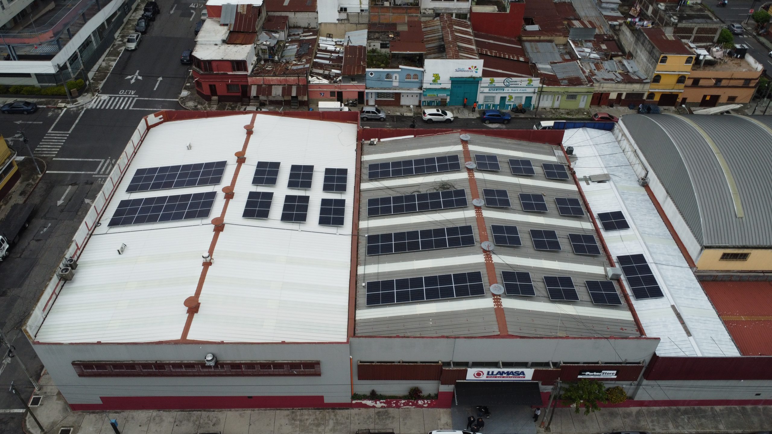 Llamasa, Zona 12 Paneles Solares Ecolumen 